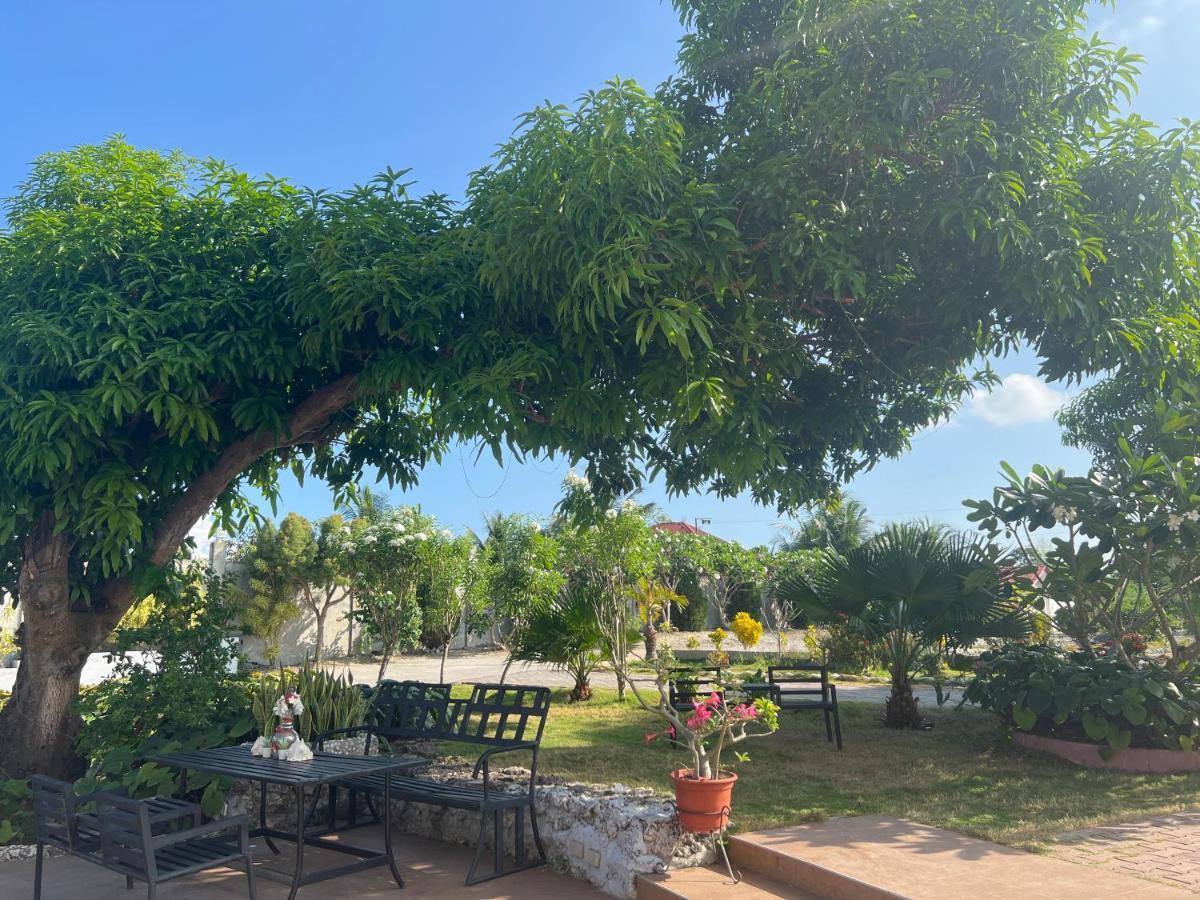 La Plumerias Moalboal Ngoại thất bức ảnh