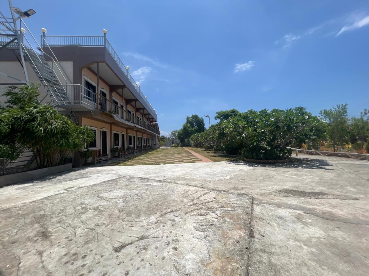 La Plumerias Moalboal Ngoại thất bức ảnh
