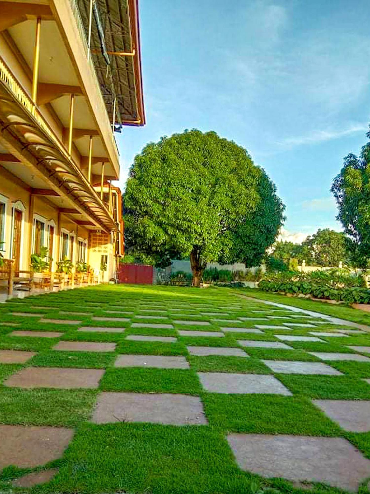 La Plumerias Moalboal Ngoại thất bức ảnh